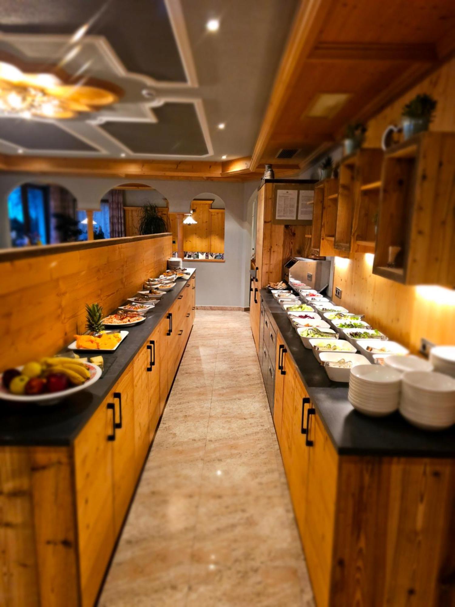 Hotel Tonnerhof Racines Kültér fotó